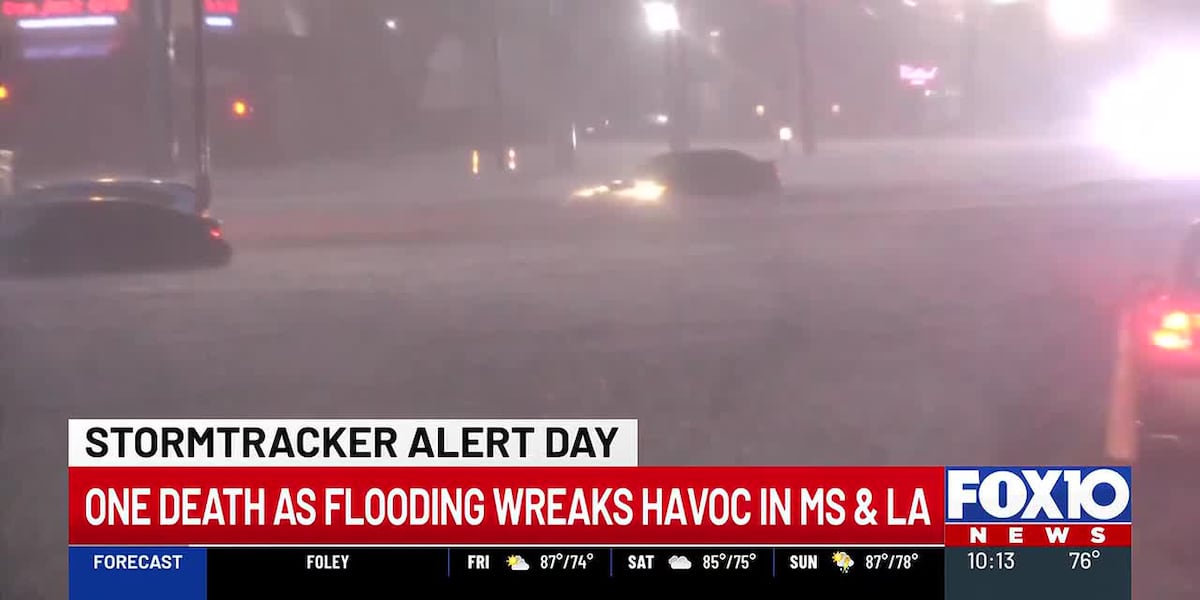 Mississippi storms kill worker, force dam-area evacuations
