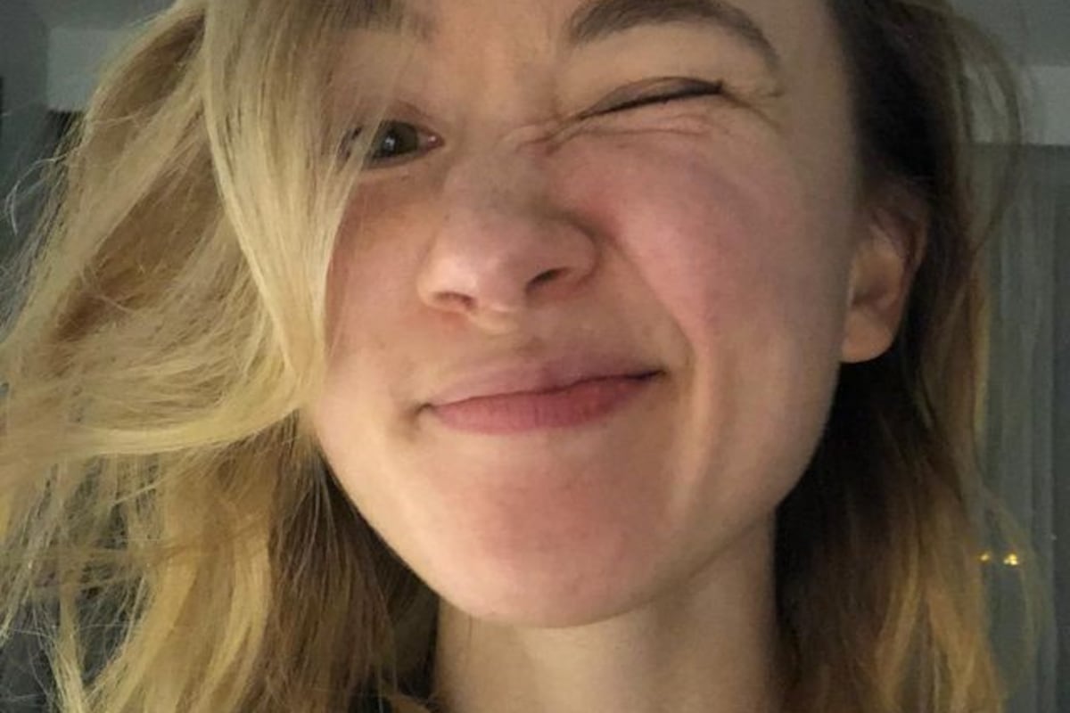 Một phụ nữ 31 tuổi đã chết cóng. Một vụ kiện cáo buộc nhân viên trực tổng đài 911 đã không kịp thời gọi cấp cứu cho cô ấy.