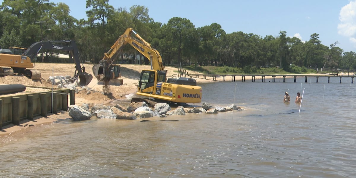 Fairhope begins breakwater construction to combat Magnolia Beach erosion