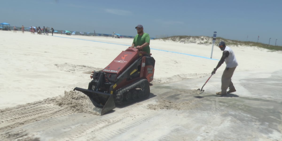 Gulf Shores beach cleanup continues after Tropical Storm Betha