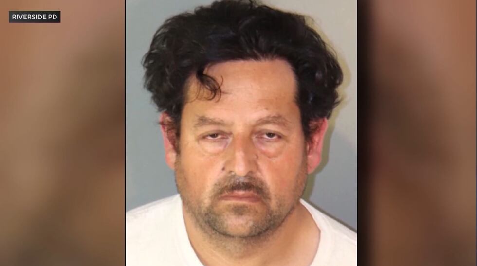 Pastor accused of hiring hitmen to kill daughter’s boyfriend