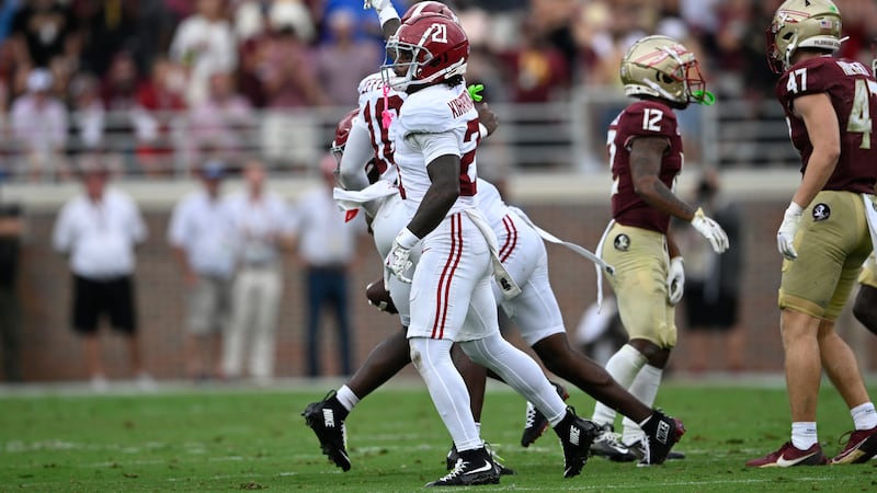 Alabama defensive back Dre Kirkpatrick Jr. (21) reacts after a play against Florida State...