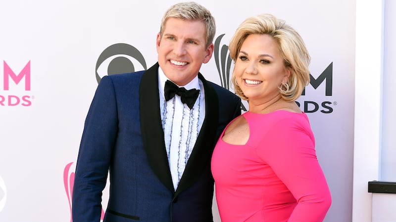 Trump pardons Julie and Todd Chrisley, reality TV stars convicted in 2022 of fraud and tax evasion