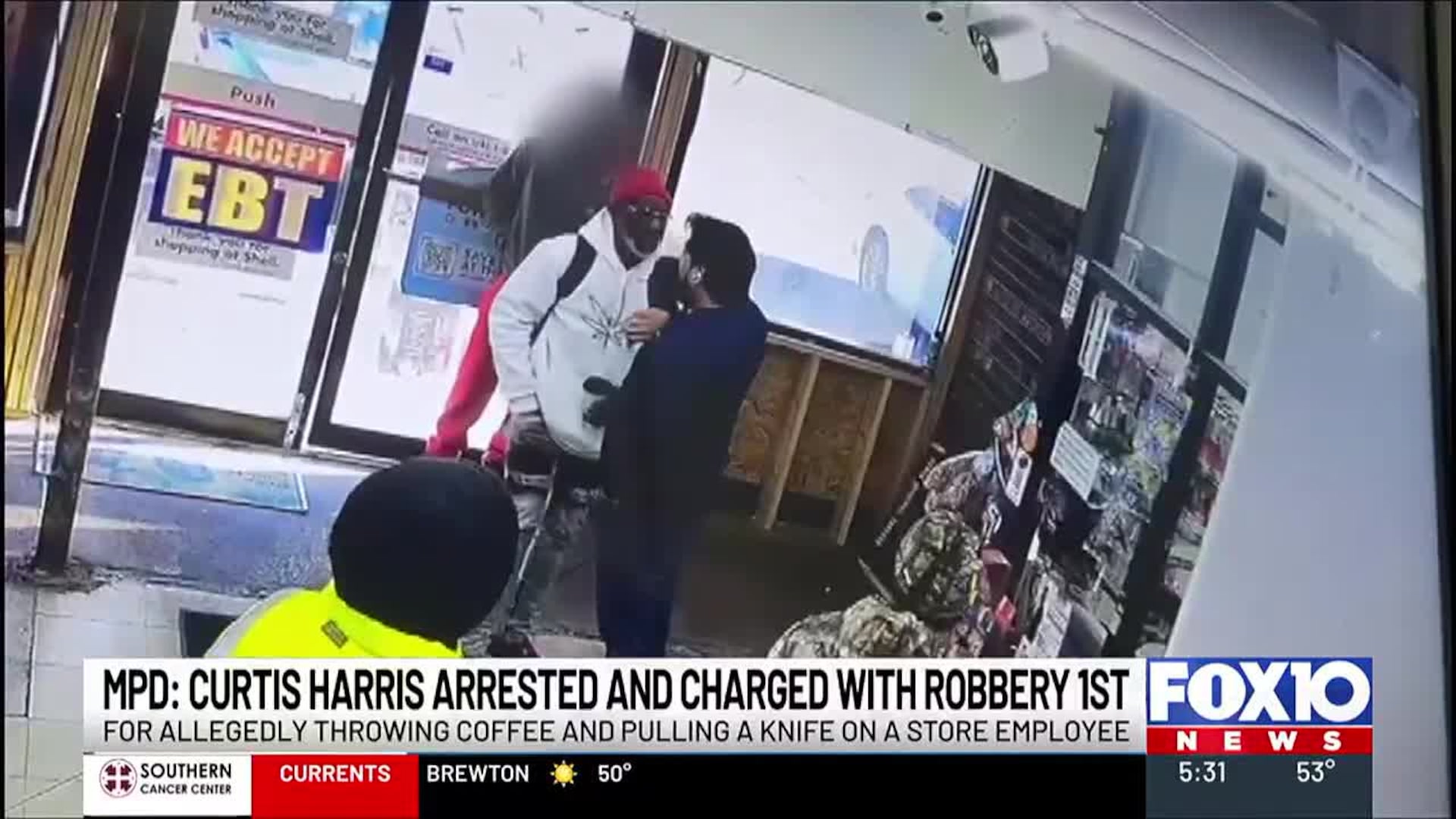 WATCH: Suspect throws coffee and pulls knife on convenience store